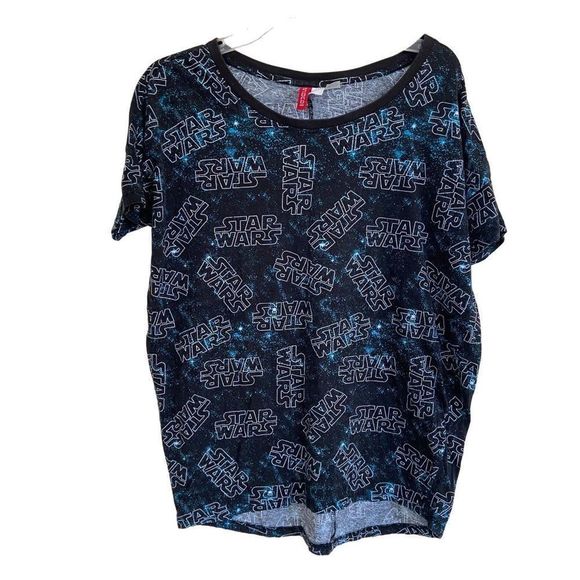 Star Wars All Over Print Womens Over Sized Tunic H & M Divided Size XS - Picture 1 of 4